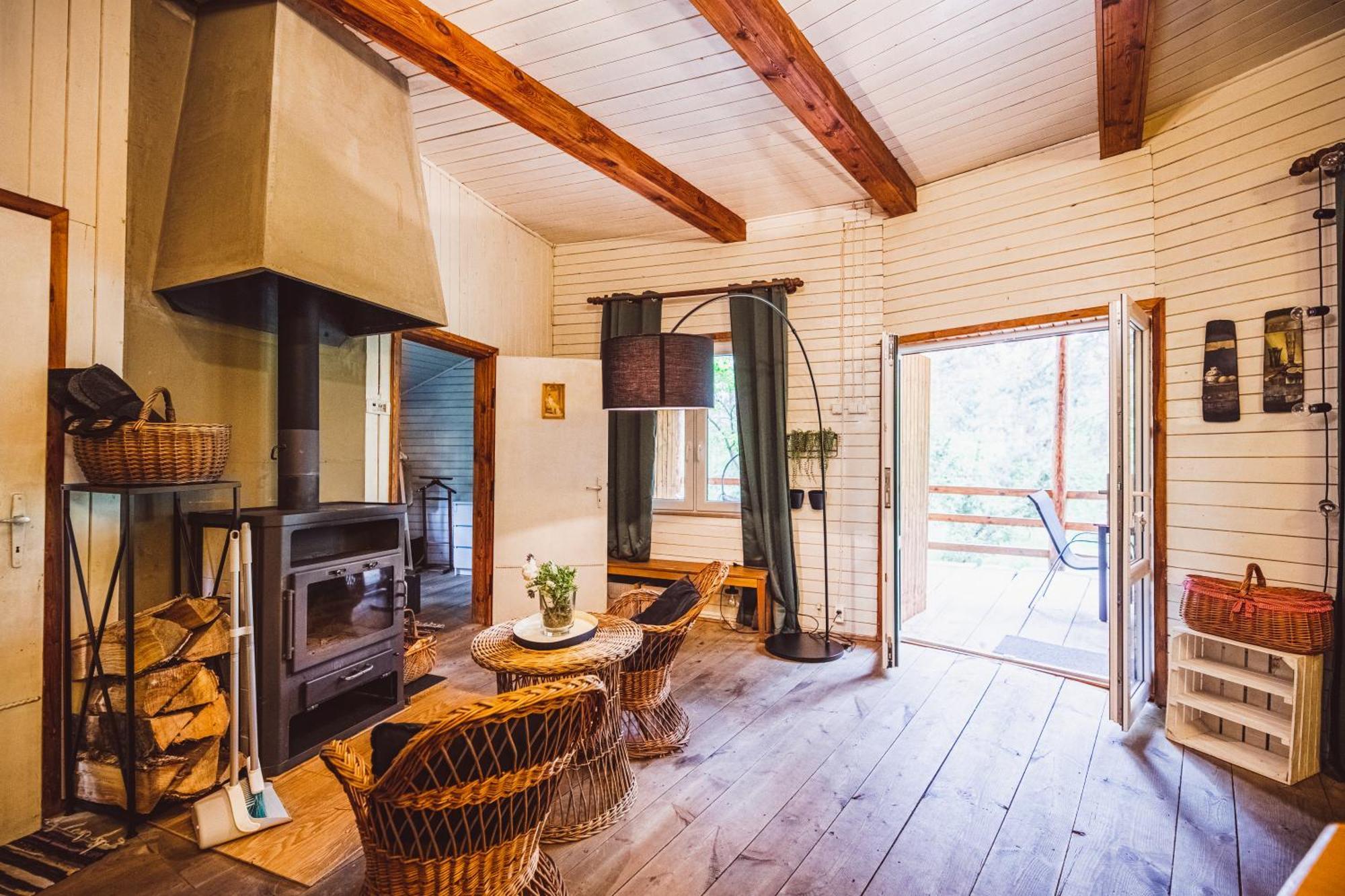 Cozy Nature Retreat With Patio Fireplace Garden Maciejowice Exterior photo